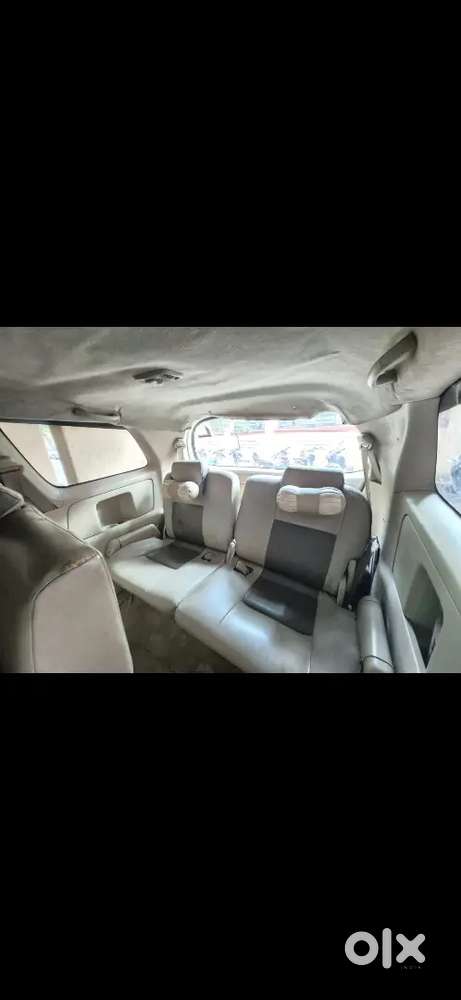 Toyota Innova 2.0 Petrol 2006