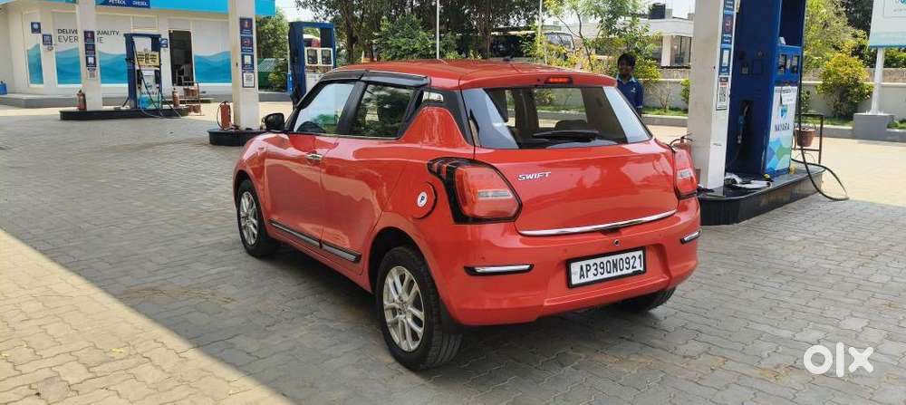 Maruti Suzuki Swift Vvt Zxi, 2022, Petrol