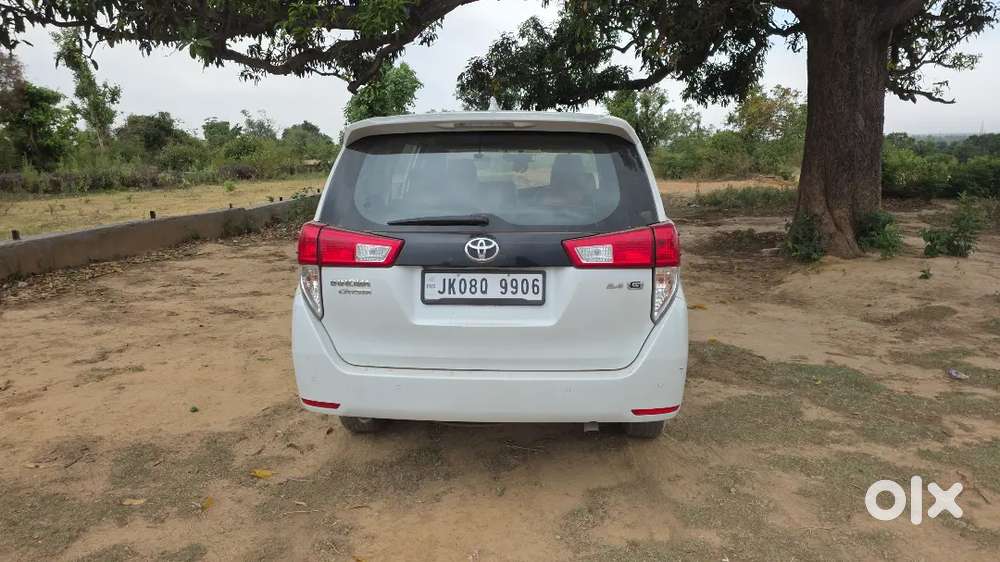 Toyota Innova Crysta 2025 Diesel 37000 Km Driven