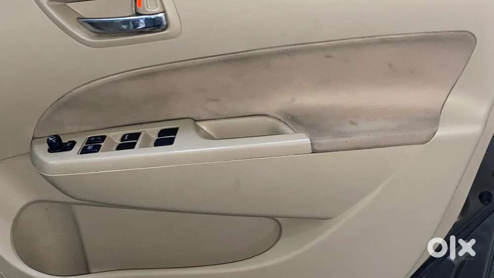 Maruti Suzuki Swift Dzire Vxi 1.2, 2015, Petrol
