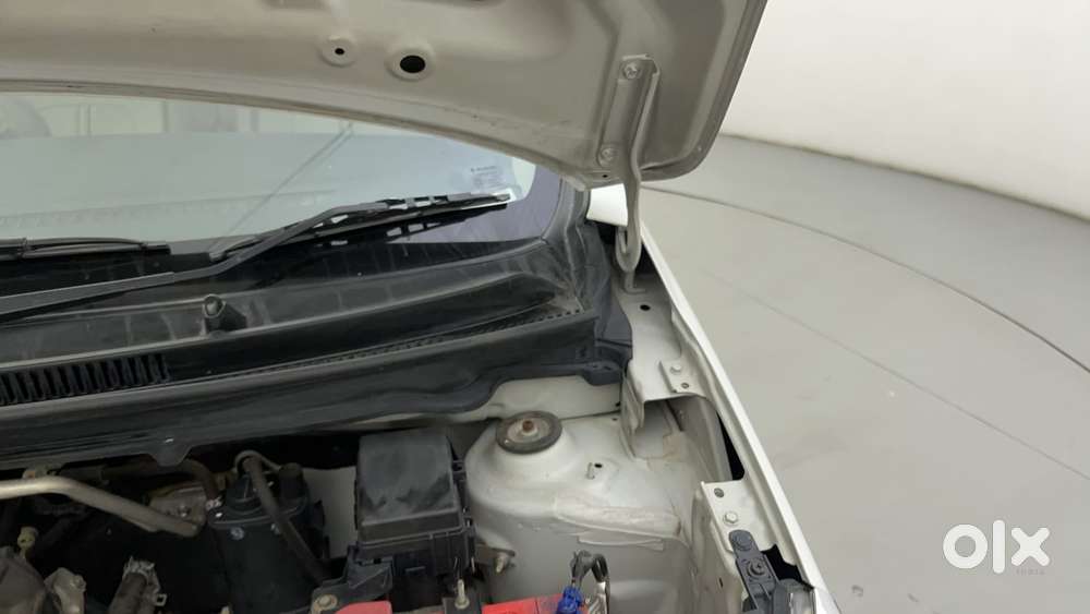 Maruti Suzuki Celerio Zxi Optional Amt, 2017, Petrol