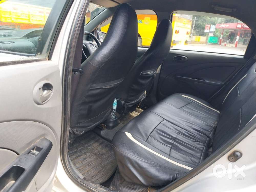 Toyota Etios Liva 2012