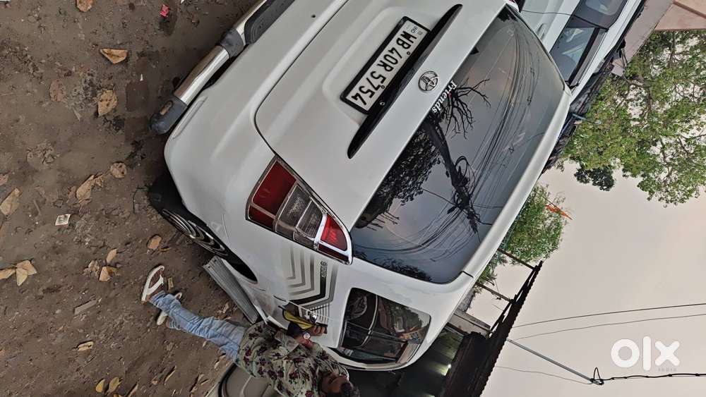 Toyota Innova 2010 Diesel Well Maintained