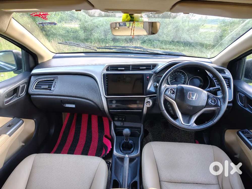 Honda City Top Model With Sunroof