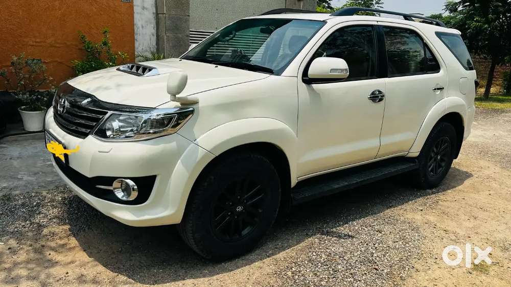 Toyota Fortuner Diesel 2015