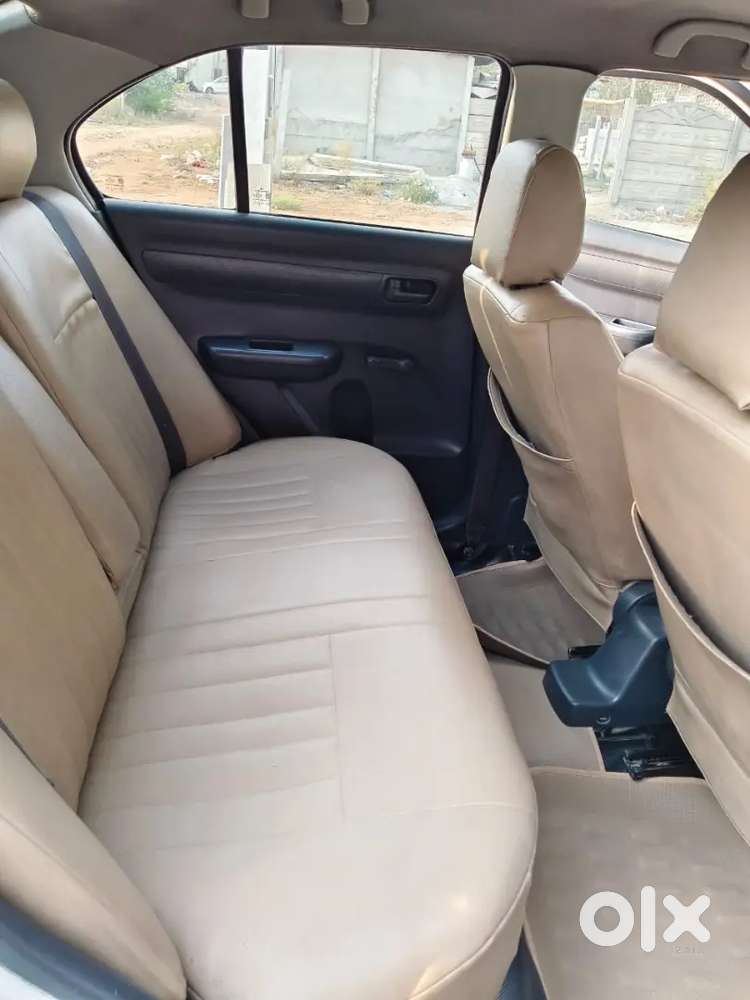 Maruti Suzuki Swift Dzire Tour 2016 Diesel 260000 Km Driven