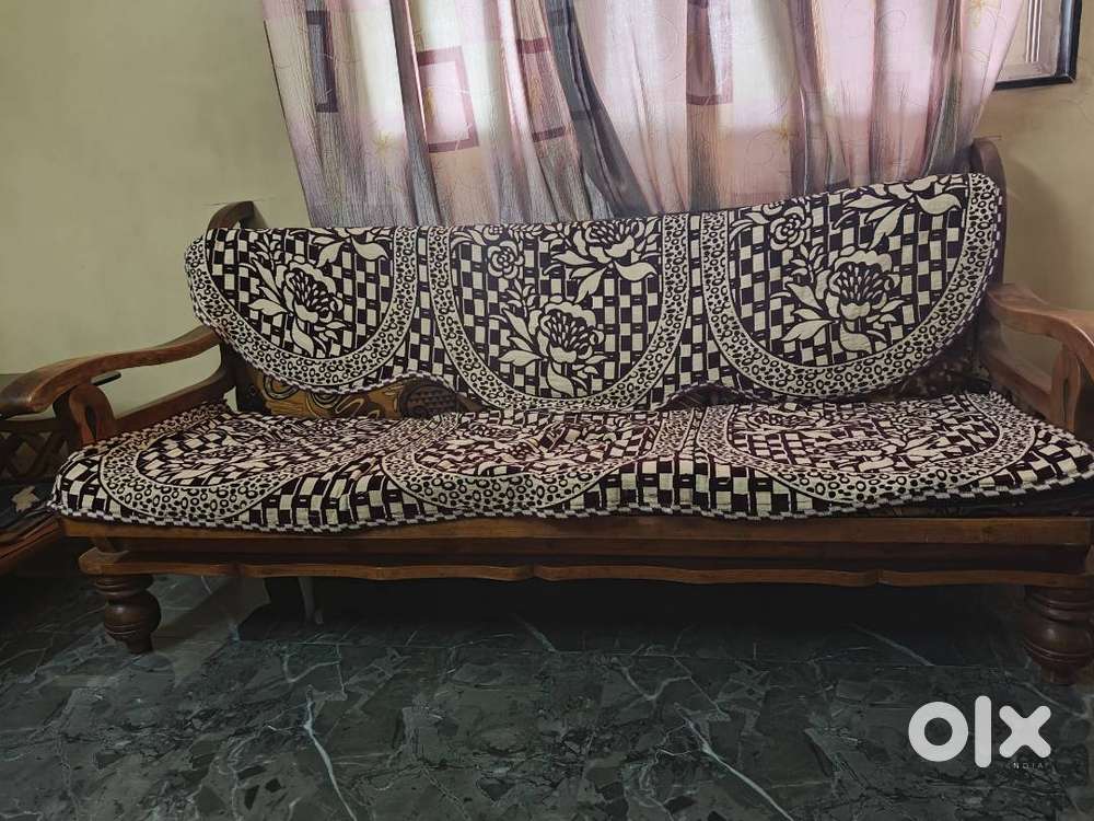 Sofa Set for Sale &ndash; Good Condition