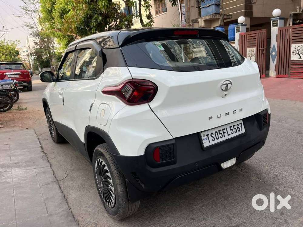 Tata Punch Adventure Amt, 2022, Petrol