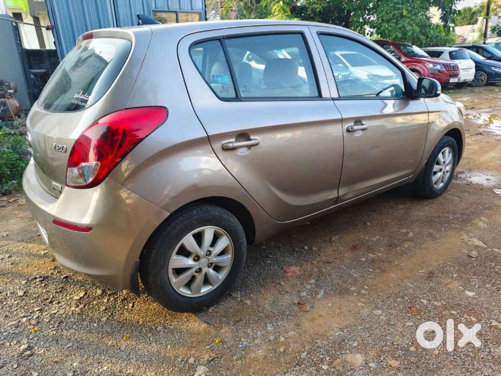 Hyundai I20 Sportz 1.2 Bs-iv, 2013, Petrol