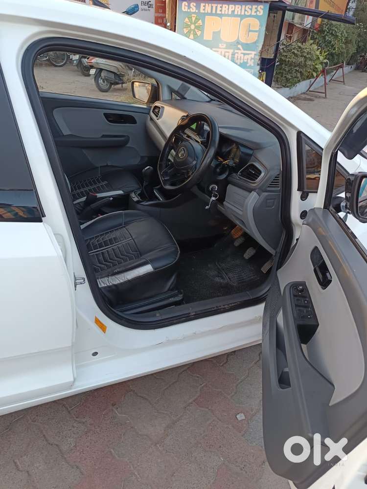 Tata Altroz 1.2 Xm, 2020, Petrol