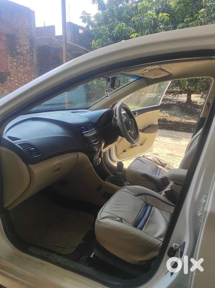 Hyundai Fluidic Verna 2012 Diesel 100000 Km Driven