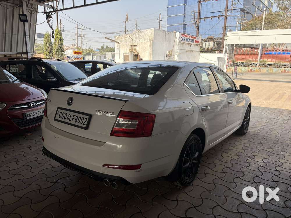 Skoda Octavia 1.8 Tsi Style Plus At, 2016, Petrol