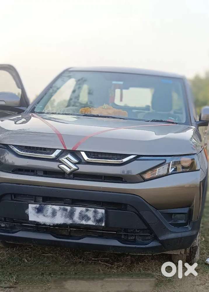 Maruti Suzuki Brezza Feb 2025 Model Petrol 20000 Km Driven
