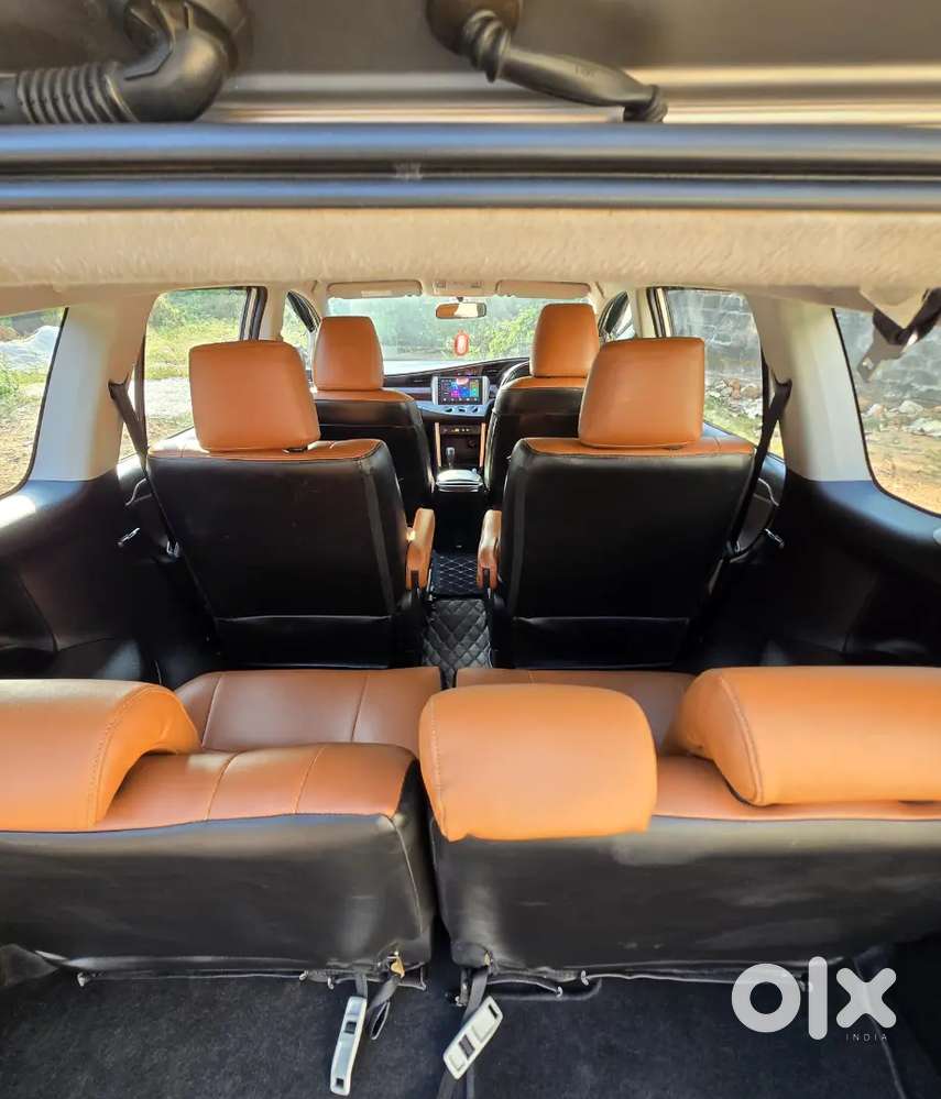 Toyota Innova Crysta 2018 Diesel Well Maintained