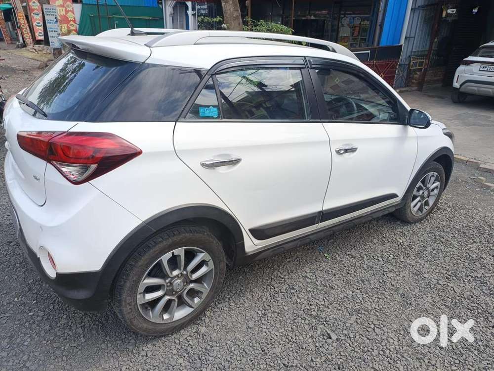 Hyundai I20 Active 2017 Petrol 56000 Km Driven