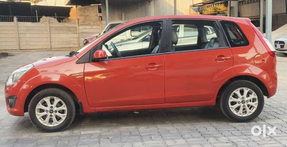 Ford Figo 1.4 Duratorq Diesel Titanium, 2014, Diesel