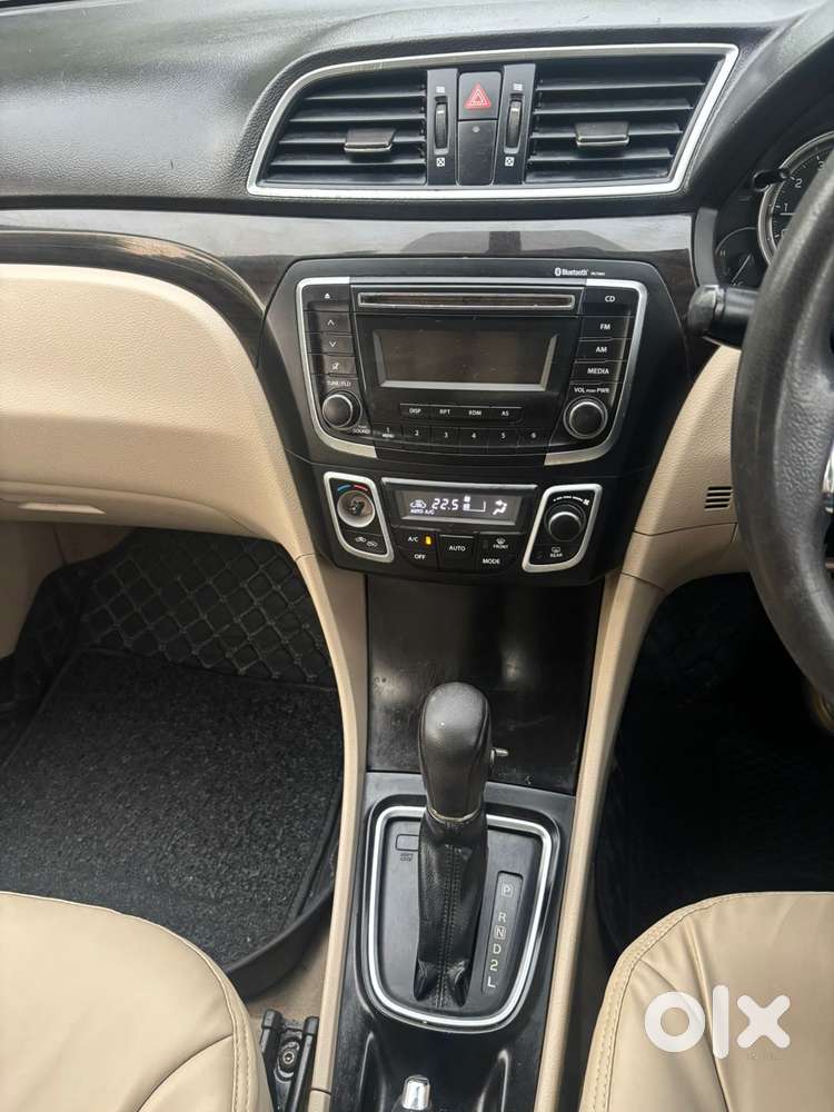 Maruti Suzuki Ciaz 2014-2017 At Vxi Plus, 2015, Petrol