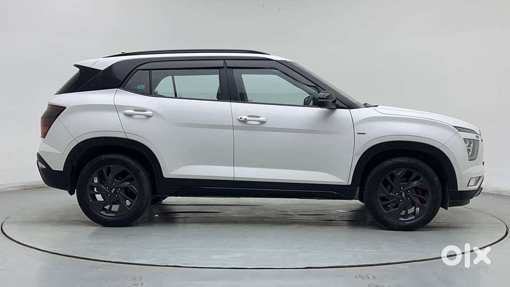 Hyundai Creta Sx (o) 1.5 Petrol Cvt Knight, 2023, Petrol