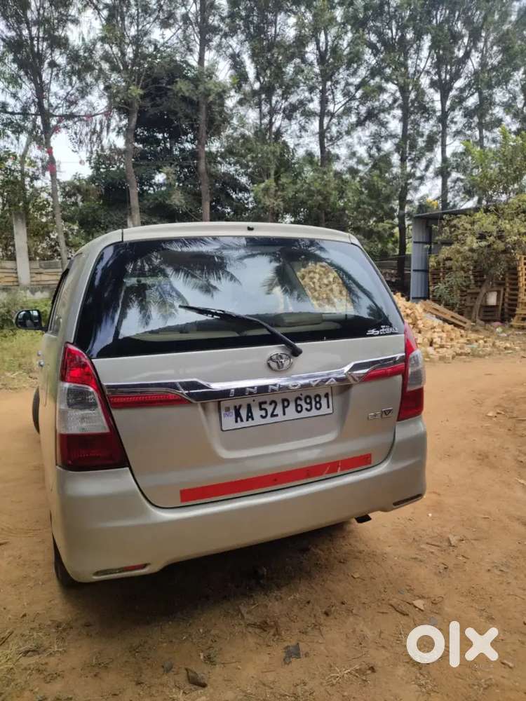 Toyota Innova 2015 Diesel Well Maintained