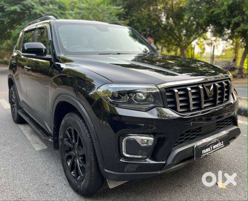 Mahindra Scorpio-n 2.0 Z8 L Petrol At 7 Str, 2025, Petrol