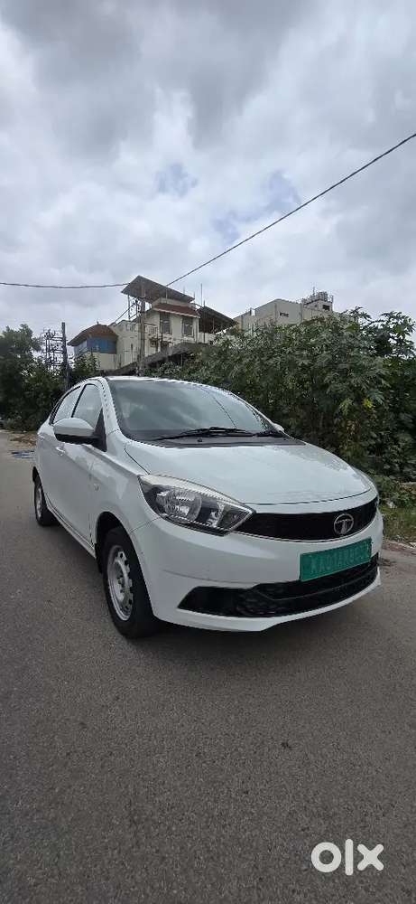 Tata Tigor EV XM 2019 - Photo 1