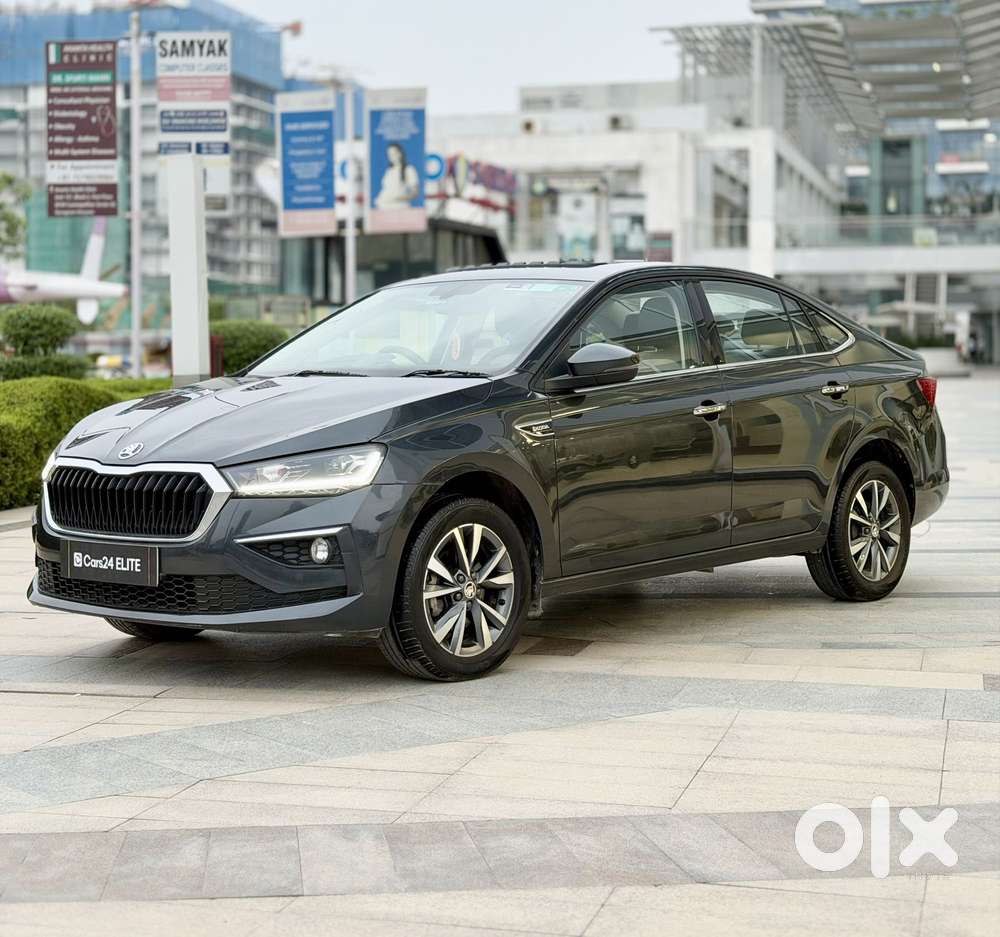 Skoda Slavia 1.0 Tsi Style At, 2025, Petrol