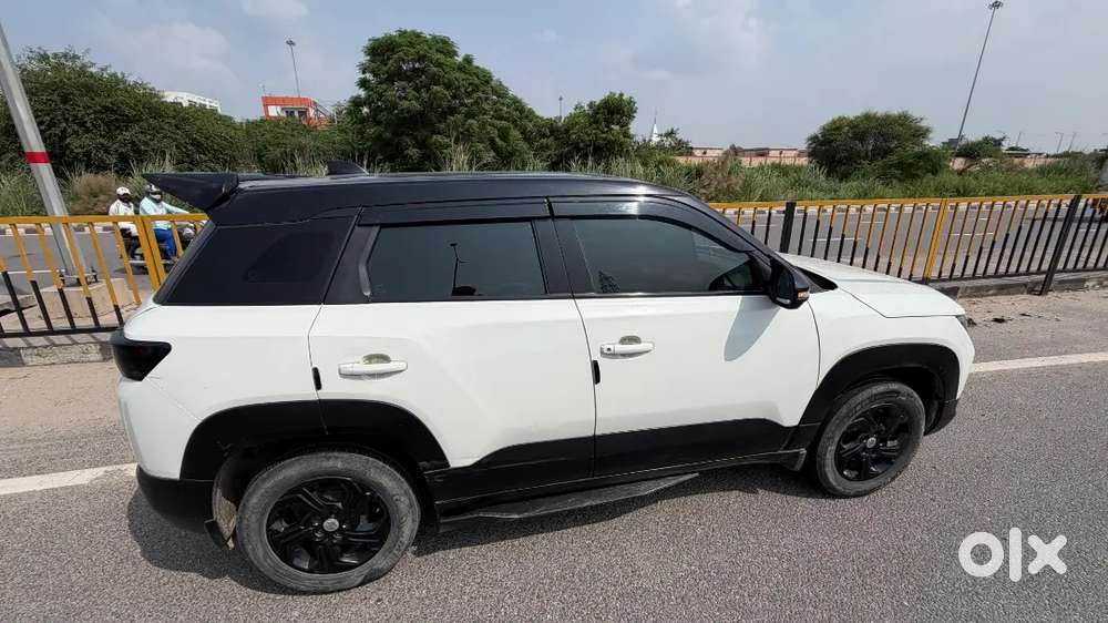 Maruti Brezza Lxi 2023