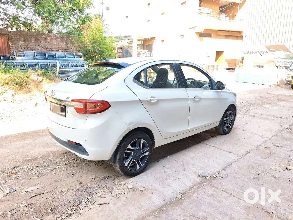 Tata Tigor Xz Petrol