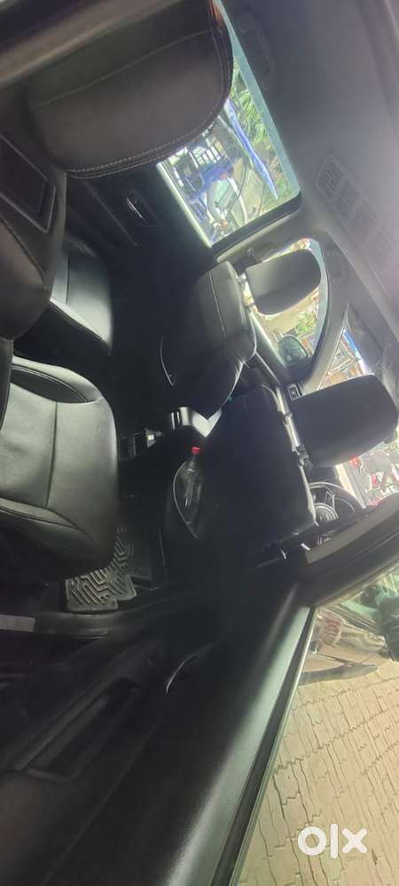 Maruti Suzuki Xl6 1.5 Alpha Mt, 2023, Petrol