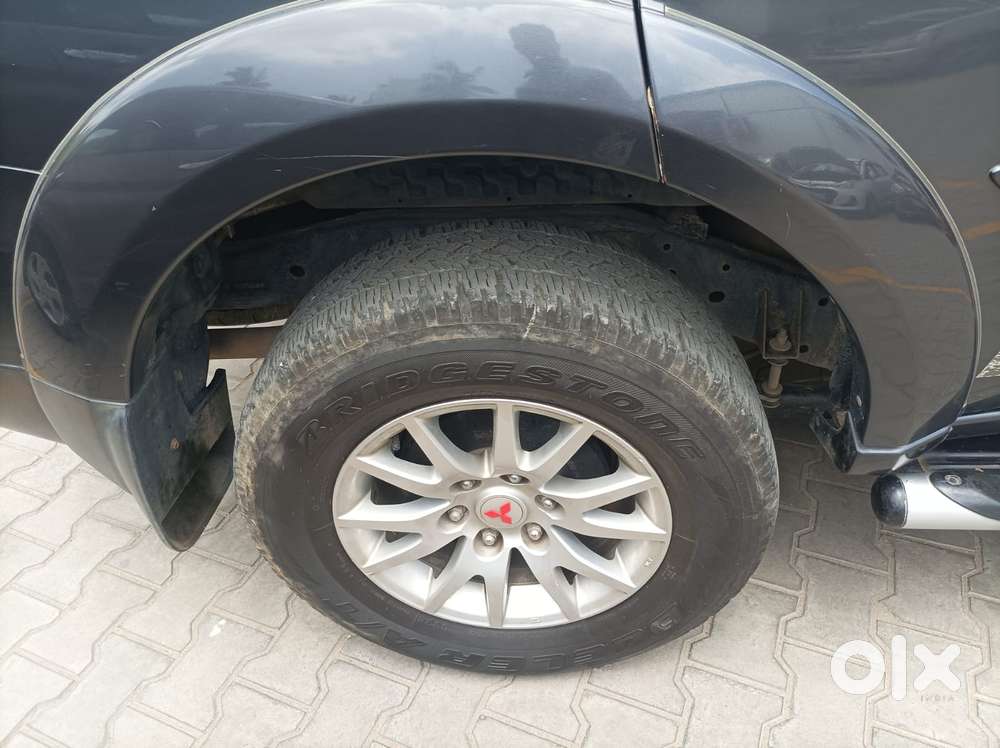 Mitsubishi Pajero Sport 2.5 Automatic, 2015, Diesel