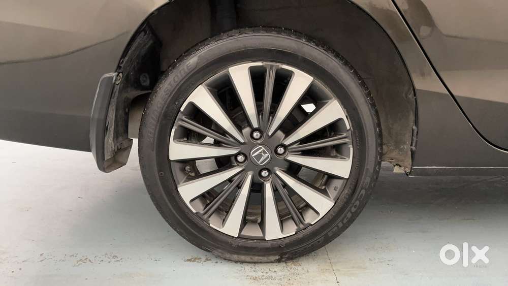 Honda City 1.5 Zx I-vtec Mt, 2023, Petrol