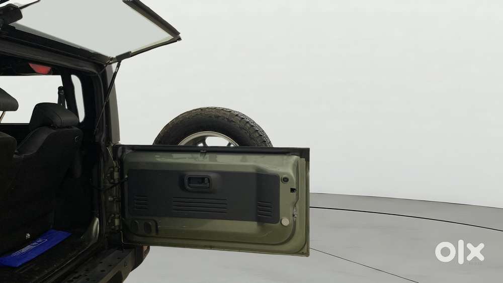 Mahindra Thar 1.5 Lx Hard Top Diesel At 4 Rwd, 2022, Diesel