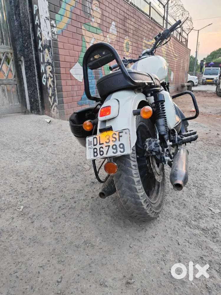 2022 Jawa 350 Petrol