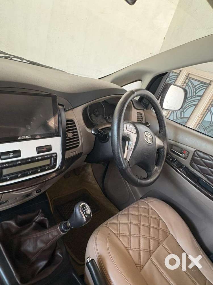 Toyota Innova 2013 Diesel Well Maintained