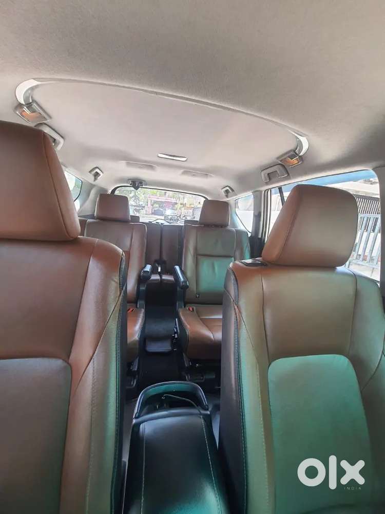 Toyota Innova Crysta 2017 Diesel Automatic. 2.8z Automatic