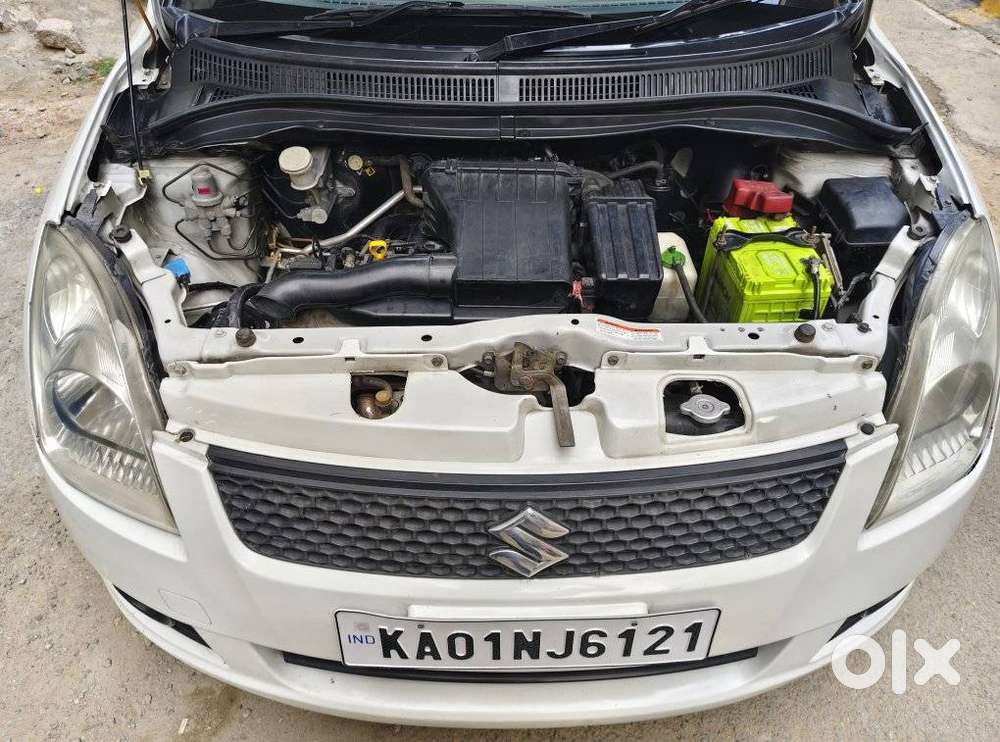Maruti Suzuki Swift Vxi Optional, 2011, Petrol
