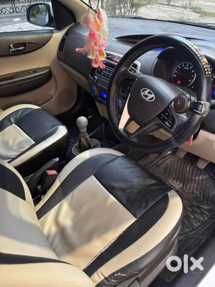 Hyundai I20 Sportz 1.2 Bs-iv, 2012, Petrol