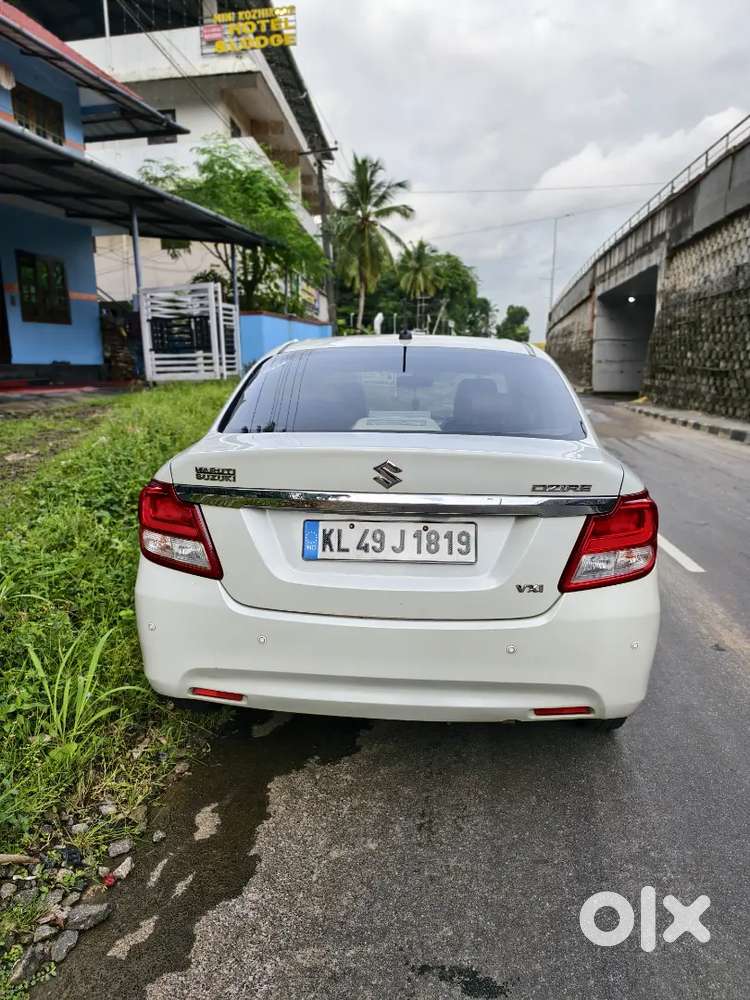 Maruti Suzuki Dzire 2017 Neat And Clean