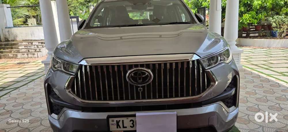 Toyota Innova Hycross 2024 Hybrid 7 Str
