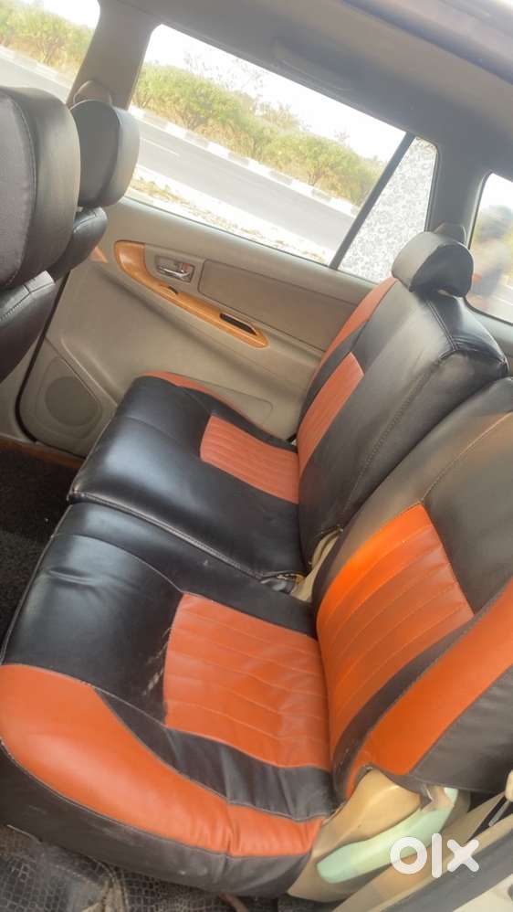 Toyota Innova Diesel 2010 Car