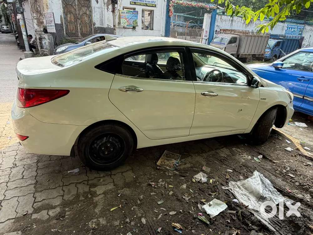 Hyundai Verna 1.6 Crdi 2012