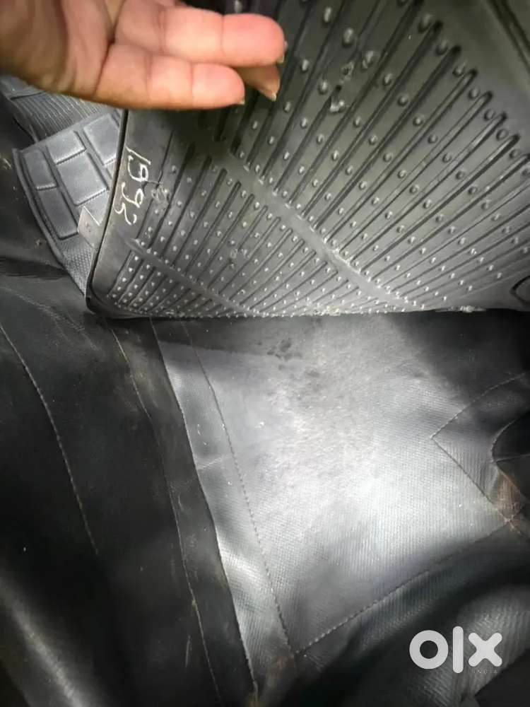 Hyundai Venue 2020 Petrol Well Maintained