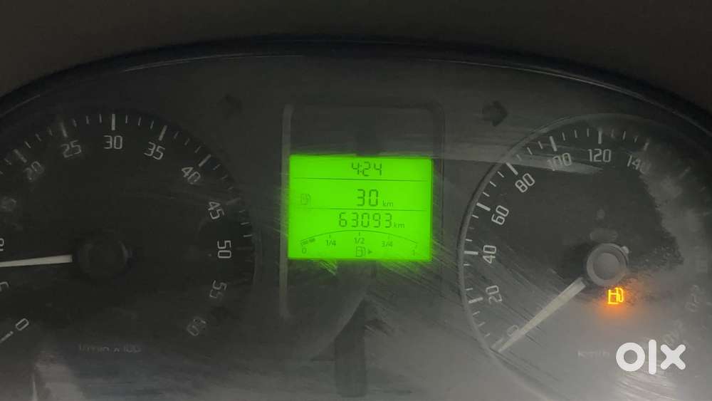 Skoda Rapid Ambition 1.6 Tdi Cr Manual Plus, 2014, Diesel