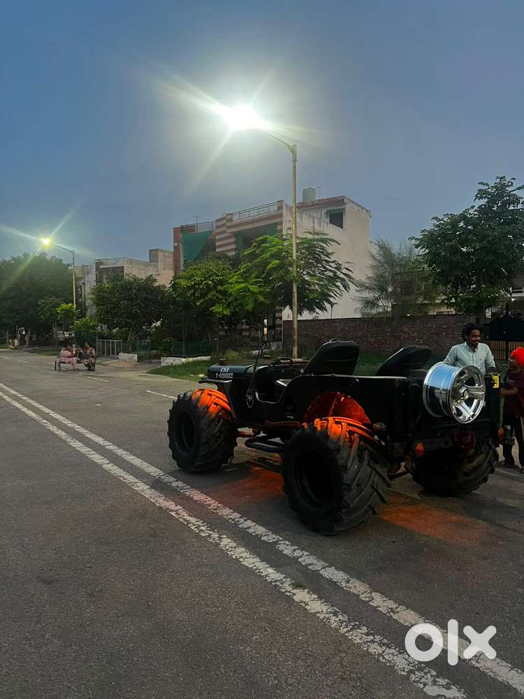 Mahindra Jeep 1980 With Manual Transmission