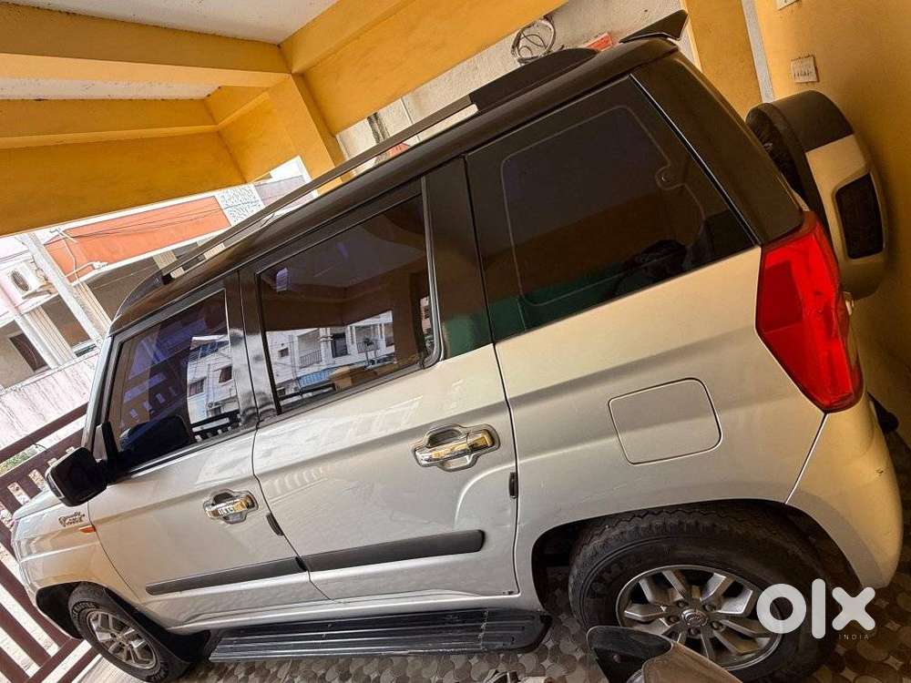 Mahindra Tuv 300 T10, 2018, Diesel