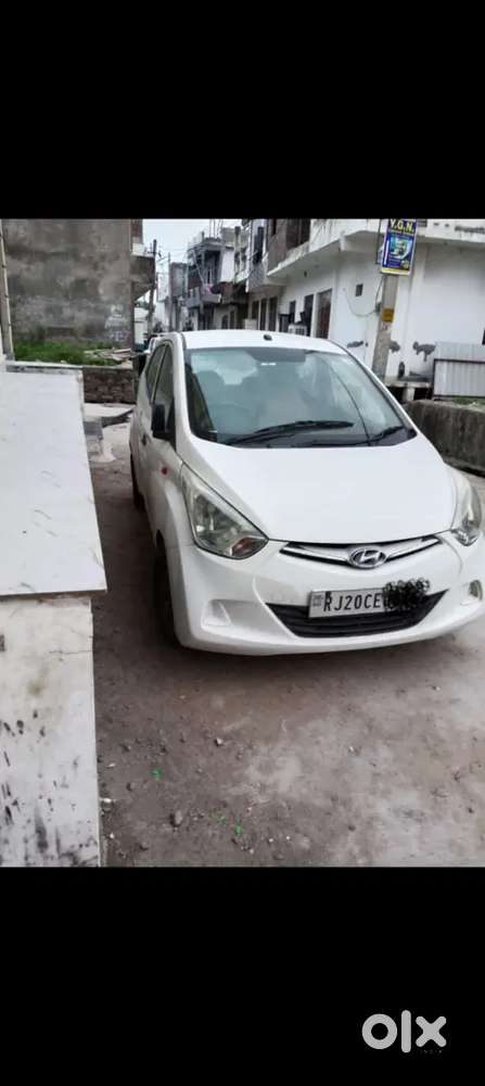 Hyundai Eon 2017 Petrol 72000 Km Driven
