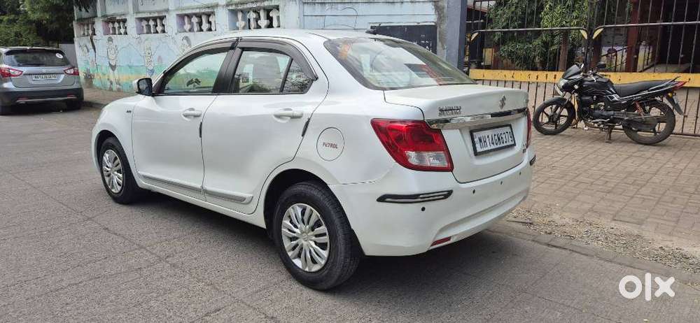 Maruti Suzuki Swift Dzire Amt Zxi Plus, 2018, Petrol