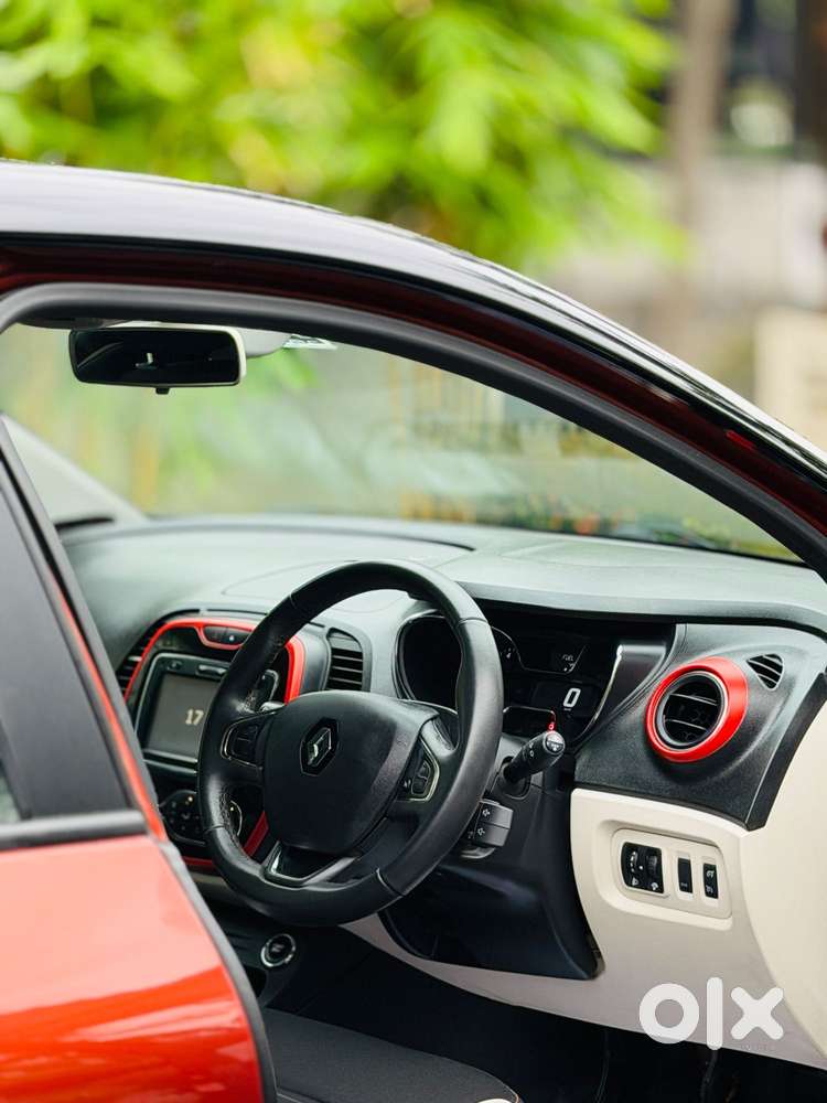 Renault Captur 1.5 Rxt Dual Tone Diesel, 2017, Diesel