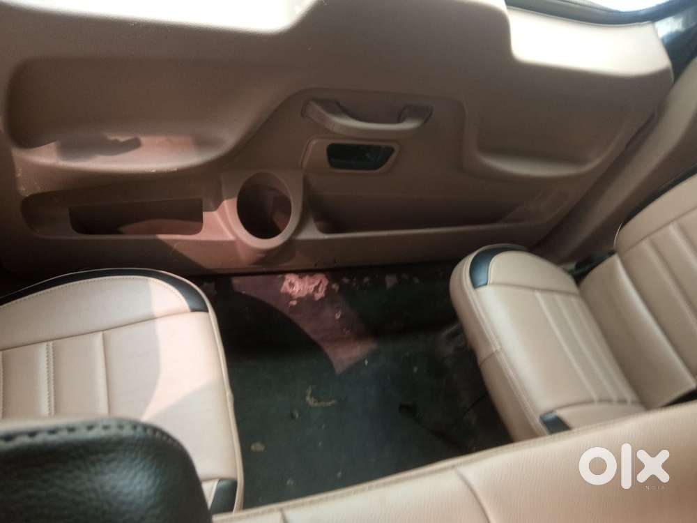 Mahindra Tuv 300 Mhawk100 T8, 2017, Diesel