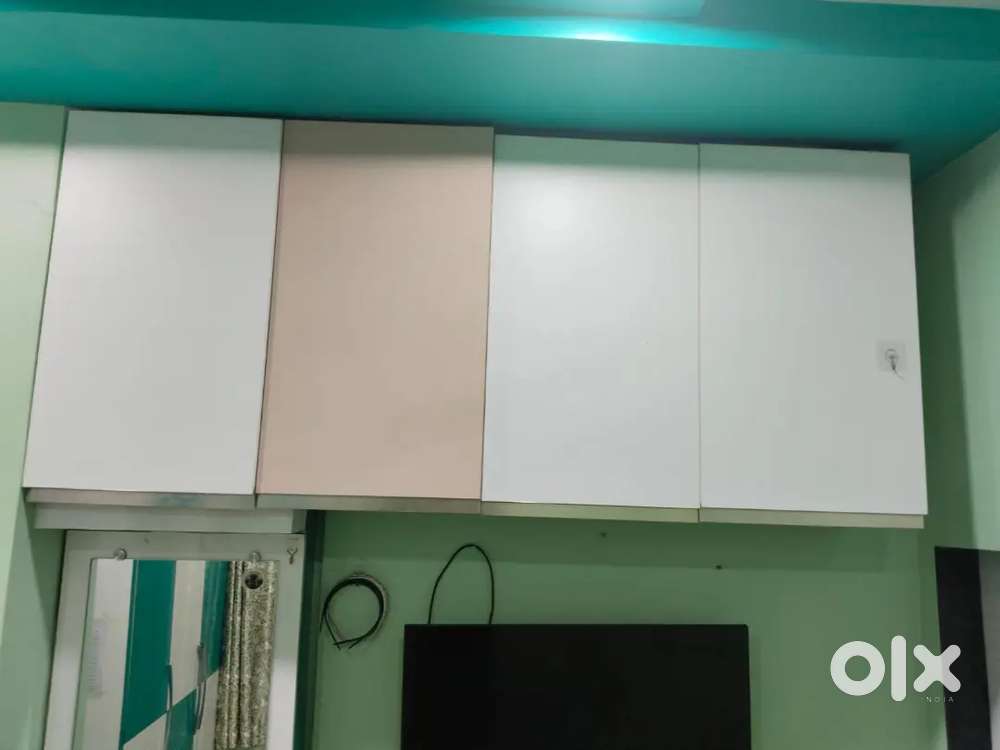 Hanging shelf for kitchen only 6month old